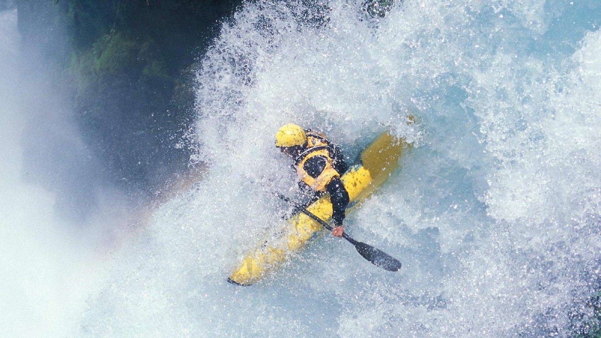 _网球运动员慈善赛事:用比赛传播爱心_,赞助网球的运动品牌