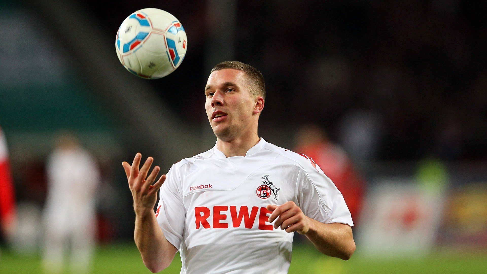 德甲主力轮休制度对赛季末表现的影响研究,德甲多少轮